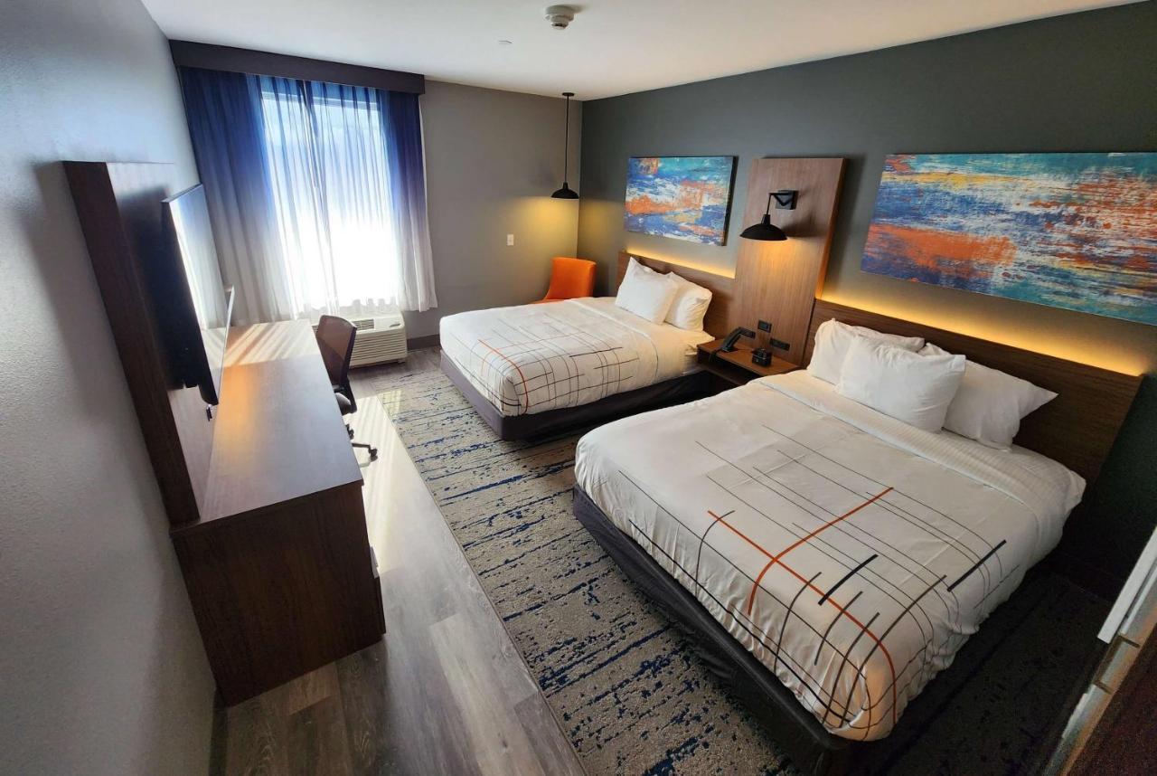 La Quinta Inn & Suites By Wyndham Del Rio Dış mekan fotoğraf