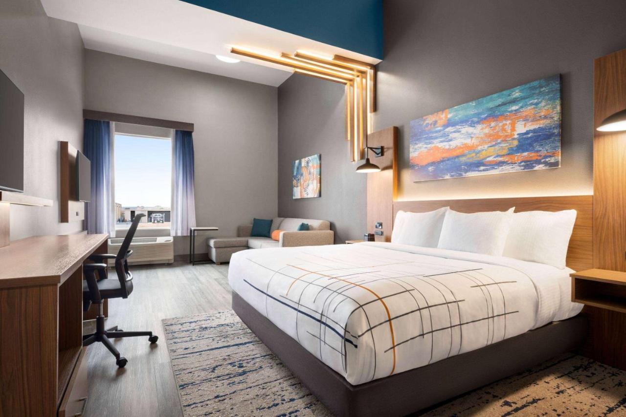 La Quinta Inn & Suites By Wyndham Del Rio Dış mekan fotoğraf