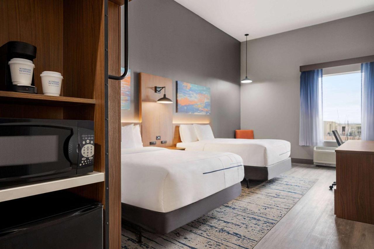 La Quinta Inn & Suites By Wyndham Del Rio Dış mekan fotoğraf